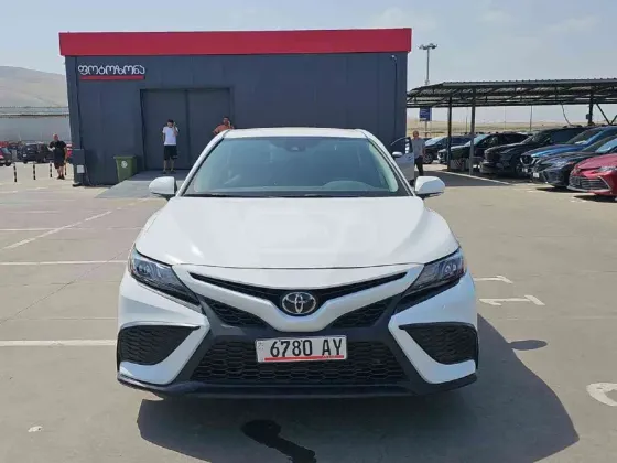 Toyota Camry 2023 Тбилиси