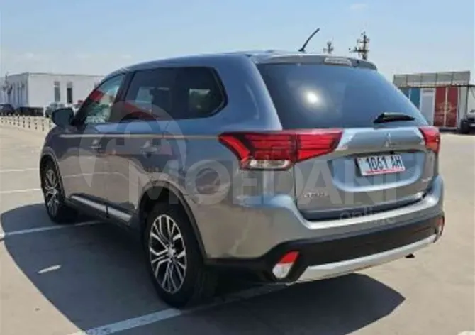 Mitsubishi Outlander 2016 Tbilisi - photo 3