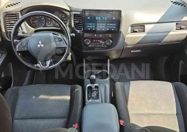 Mitsubishi Outlander 2016 Тбилиси - изображение 4