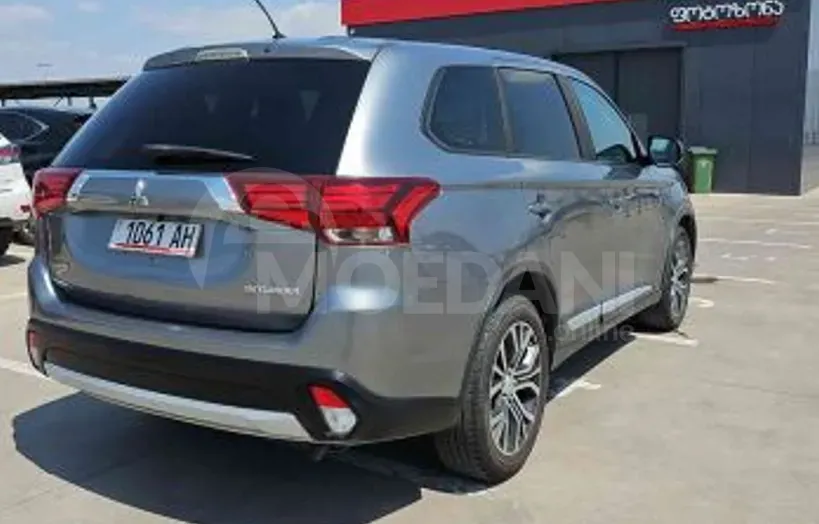 Mitsubishi Outlander 2016 Тбилиси - изображение 6