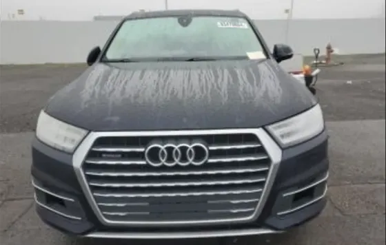 Audi Q7 2017 თბილისი