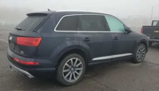 Audi Q7 2017 თბილისი