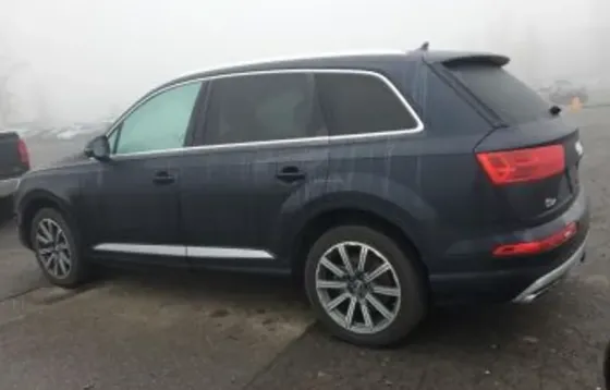 Audi Q7 2017 თბილისი