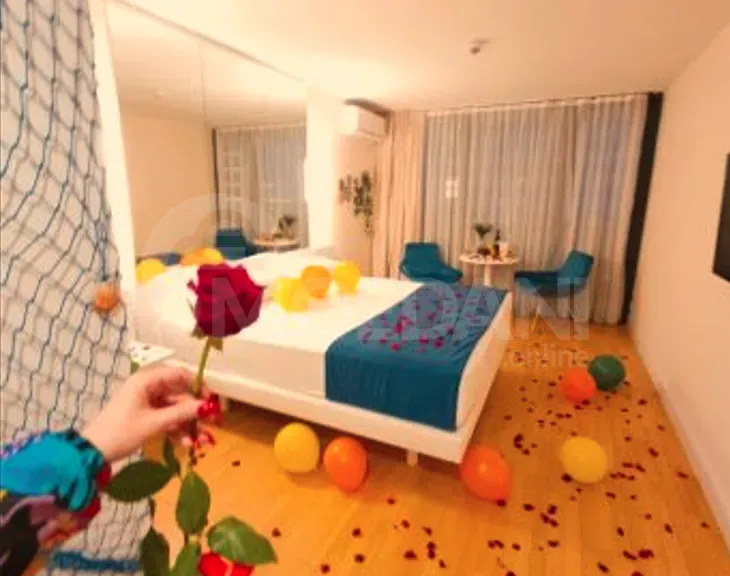 Сдам 1-комн. квартиру на сутки в Батуми  29м² 13/52 эт. Батуми - изображение 5