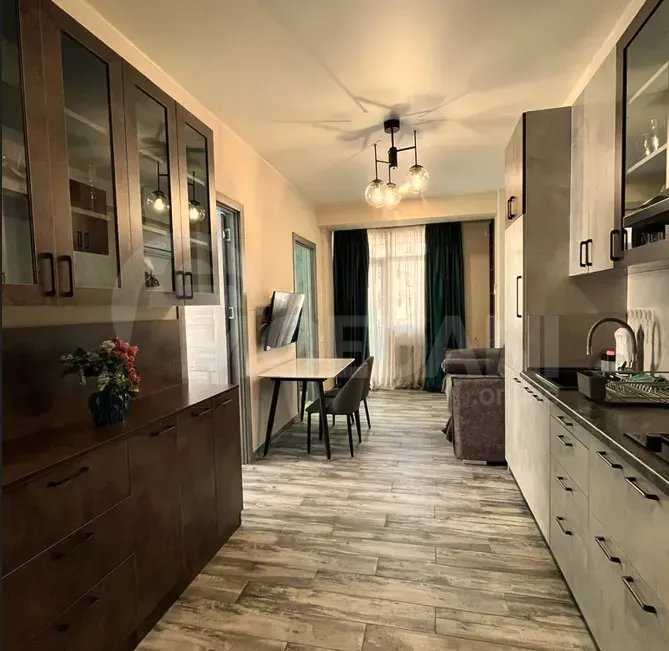 Сдам 3-комн. квартиру на сутки в Тбилиси  55м² 8/9 эт. Тбилиси - изображение 5