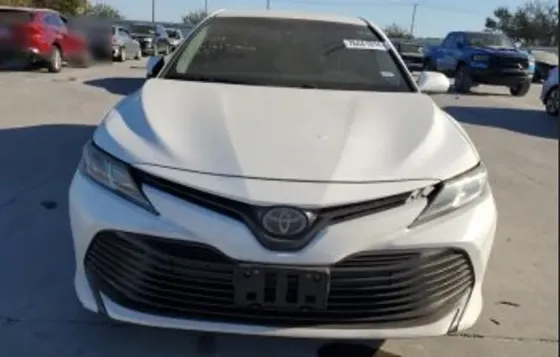 Toyota Camry 2018 თბილისი