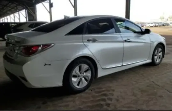 Hyundai Sonata 2015 თბილისი