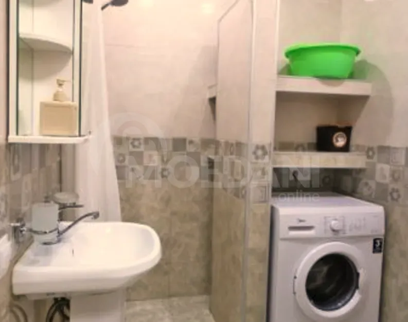 Сдам 2-комн. квартиру на сутки в Тбилиси  40м² 15/17 эт. Тбилиси - изображение 10