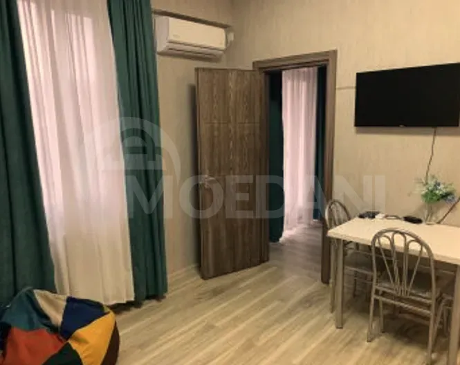 Сдам 2-комн. квартиру на сутки в Тбилиси  40м² 4/17 эт. Тбилиси - изображение 3