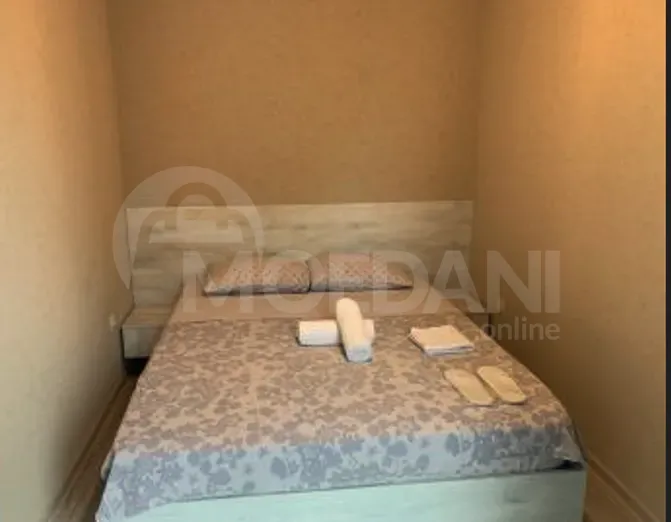 Сдам 2-комн. квартиру на сутки в Тбилиси  40м² 4/17 эт. Тбилиси - изображение 6