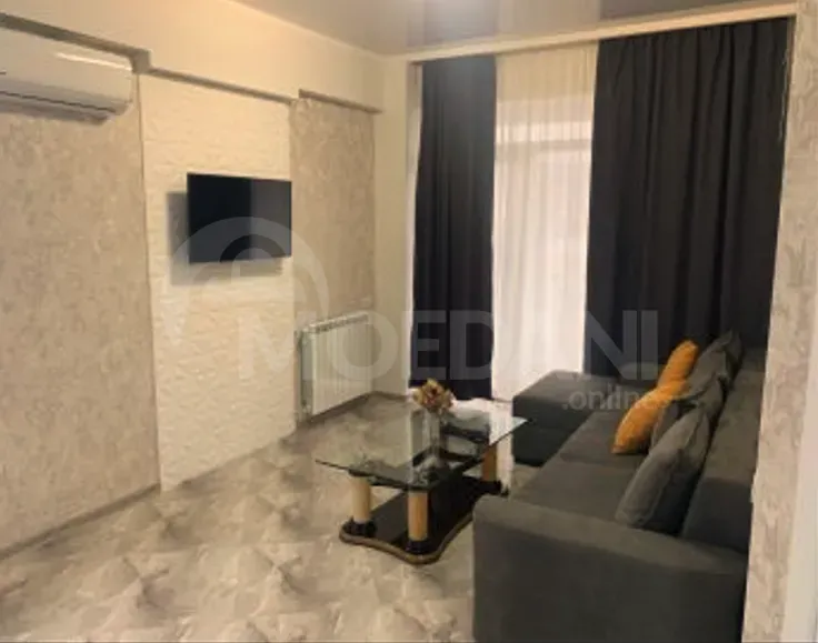 Сдам 2-комн. квартиру на сутки в Тбилиси  50м² 6/17 эт. Тбилиси - изображение 1