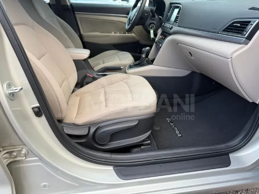Hyundai Elantra 2017 Tbilisi - photo 5