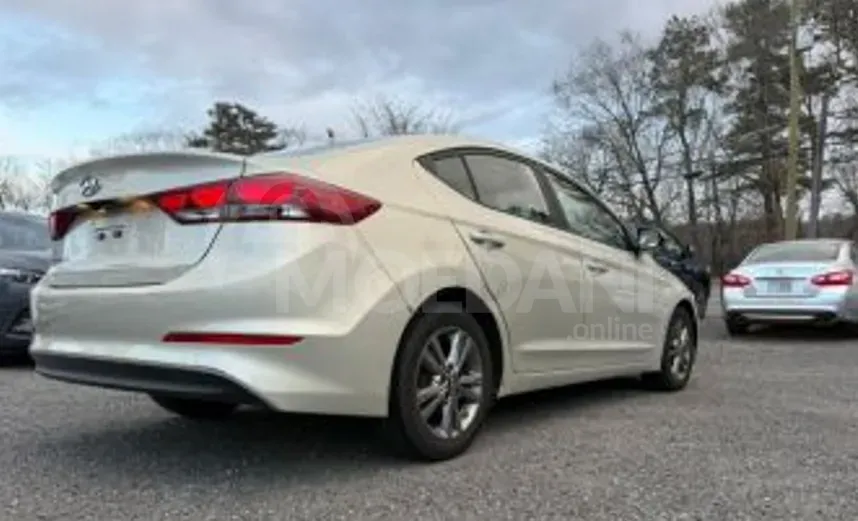Hyundai Elantra 2017 Tbilisi - photo 4