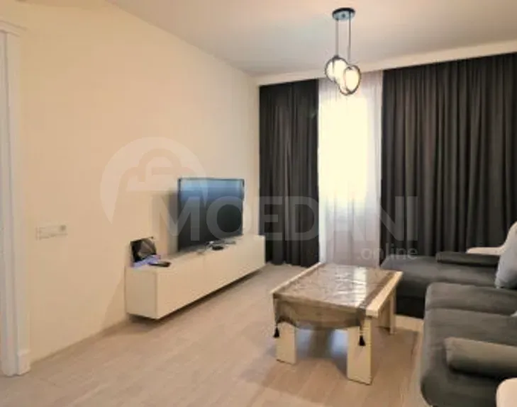 Сдам 2-комн. квартиру на сутки в Тбилиси  60м² 7/23 эт. Тбилиси - изображение 2