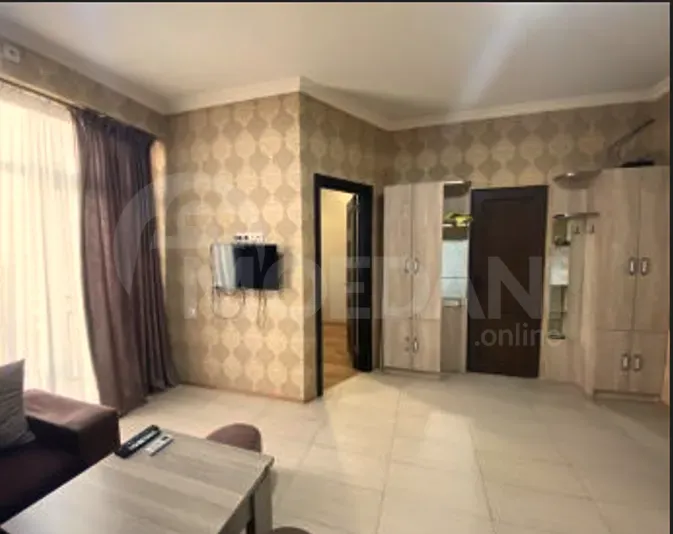 ქირავდება 2 ოთახიანი ბინა დღიურად თბილისში  40მ² 7/9 სართ თბილისი - photo 6