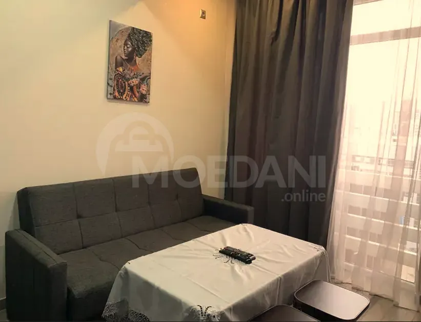 Сдам 3-комн. квартиру на сутки в Тбилиси  50м² 7/17 эт. Тбилиси - изображение 1