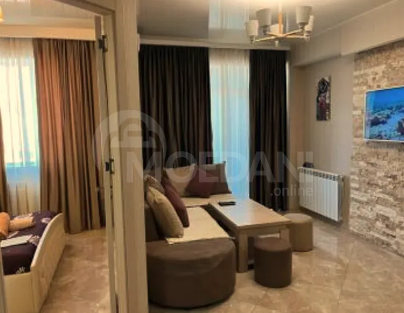 Сдам 2-комн. квартиру на сутки в Тбилиси  40м² 10/17 эт. Тбилиси - изображение 5