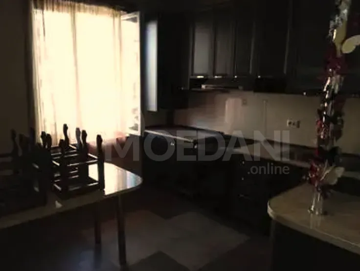 Сдам 4-комн. квартиру 90м² 5/6 эт. Тбилиси - изображение 4