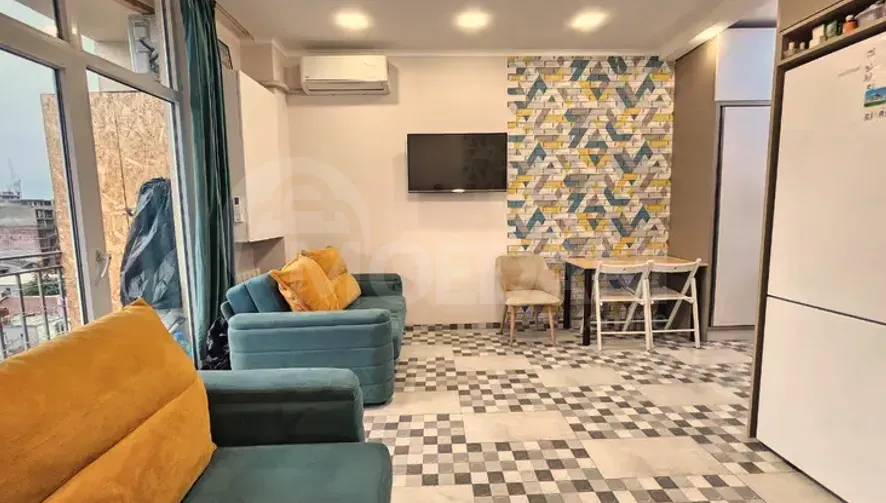 Продам 1-комн. квартиру 32.56м² 7/12 эт. Батуми - изображение 3