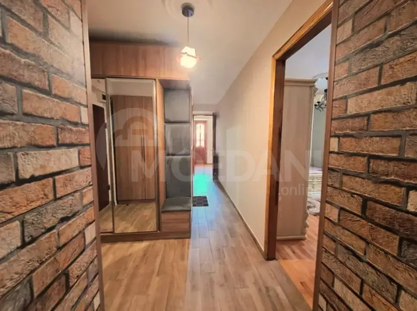 Apartments For Sale three-room 102м² 5/6 floor Batumi - photo 2