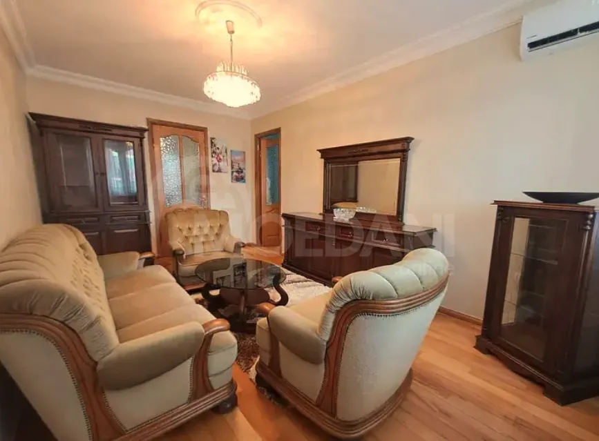 Apartments For Sale three-room 102м² 5/6 floor Batumi - photo 1