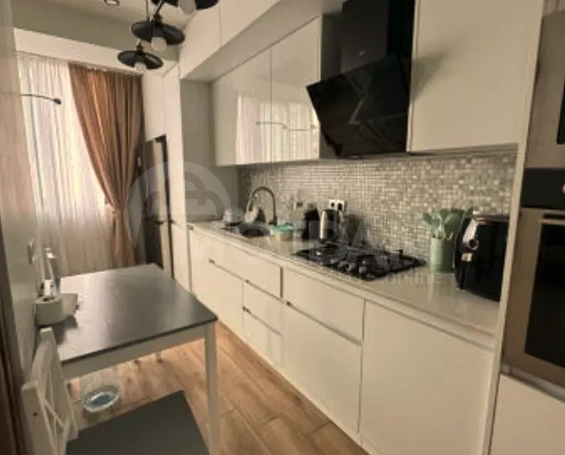 იყიდება 4 ოთახიანი ბინას 81მ² 8/17 სართ ბათუმი - photo 7