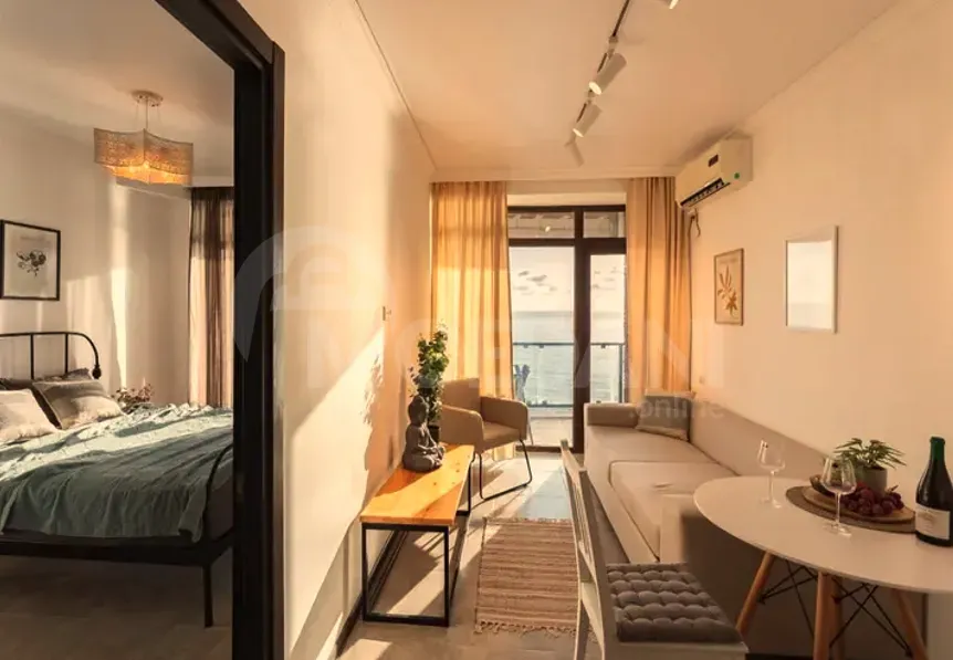 Продам 2-комн. квартиру 37.6м² 10/11 эт. Батуми - изображение 2