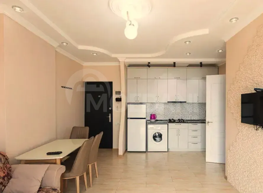 Сдам 3-комн. квартиру 65м² 17/22 эт. Батуми - изображение 2