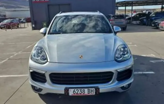 Porsche Cayenne 2017 თბილისი