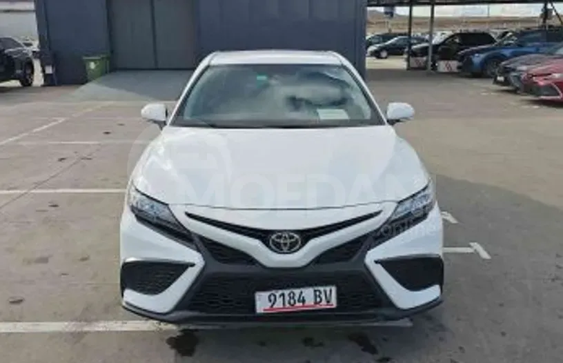 Toyota Camry 2.5L 2024 Тбилиси - изображение 1