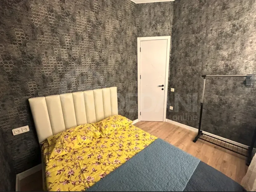 Сдам 2-комн. квартиру 40м² 1/3 эт. Батуми - изображение 3