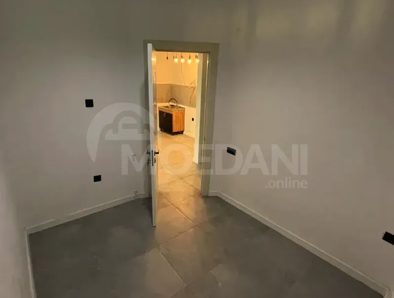 იყიდება 3 ოთახიანი ბინას 53მ² 13/24 სართ ბათუმი - photo 3