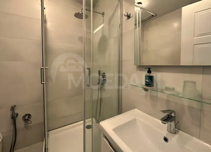 Сдам 3-комн. квартиру 65м² 32/41 эт. Батуми - изображение 7