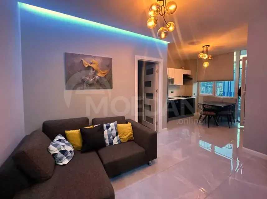 Сдам 3-комн. квартиру 65м² 13/21 эт. Батуми - изображение 2