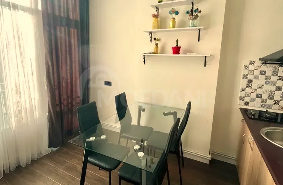 იყიდება 2 ოთახიანი ბინას 43მ² 17/19 სართ ბათუმი - photo 4