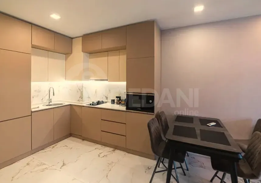 Продам 3-комн. квартиру 61.8м² 39/40 эт. Батуми - изображение 3