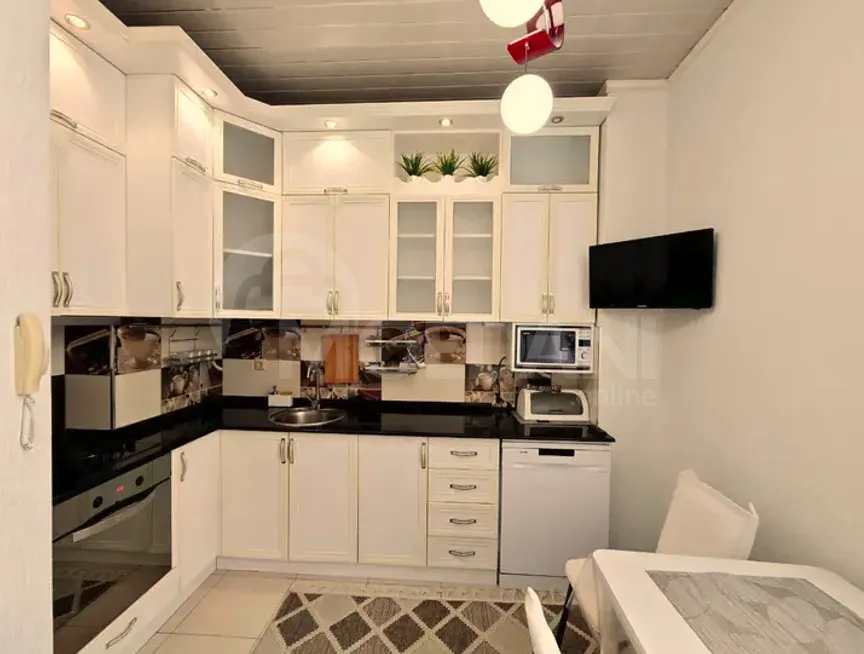 იყიდება 3 ოთახიანი ბინას 62მ² 8/15 სართ ბათუმი - photo 4