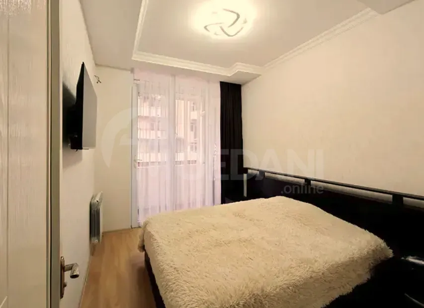 იყიდება 3 ოთახიანი ბინას 62მ² 8/15 სართ ბათუმი - photo 6