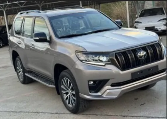 Toyota Land Cruiser Prado 2022 Тбилиси