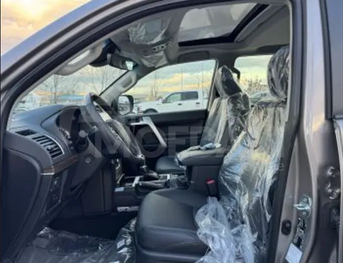 Toyota Land Cruiser Prado 2.8L 2022 Тбилиси - изображение 7