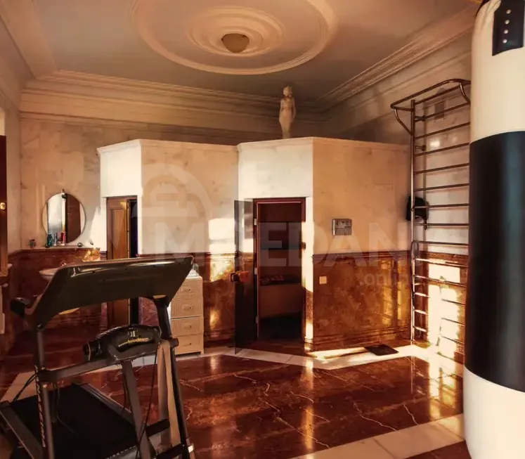 Продам Дом 2270м² Батуми - изображение 5