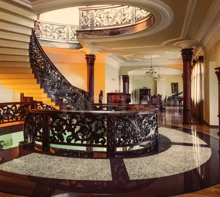 Продам Дом 2270м² Батуми - изображение 4