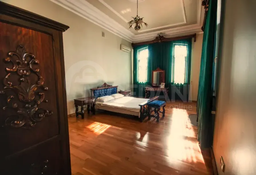 Продам Дом 2270м² Батуми - изображение 2