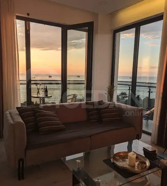 Продам 2-комн. квартиру 50м² 12/12 эт. Батуми - изображение 7