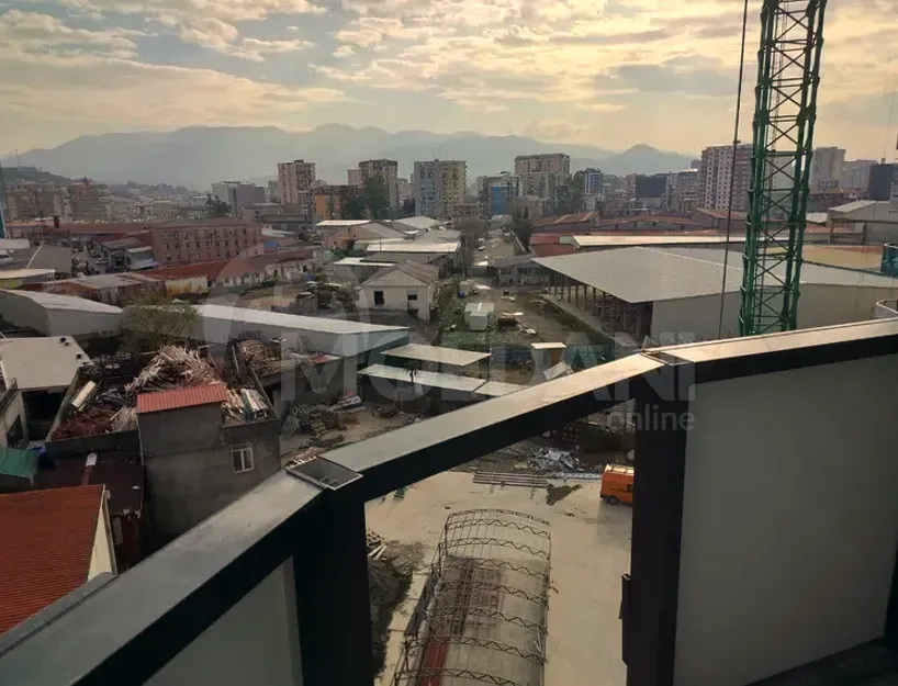 იყიდება 2 ოთახიანი ბინას 43.7მ² 7/32 სართ ბათუმი - photo 1