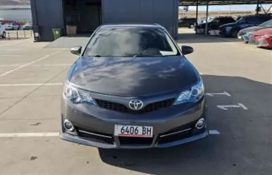 Toyota Camry 2014 Tbilisi