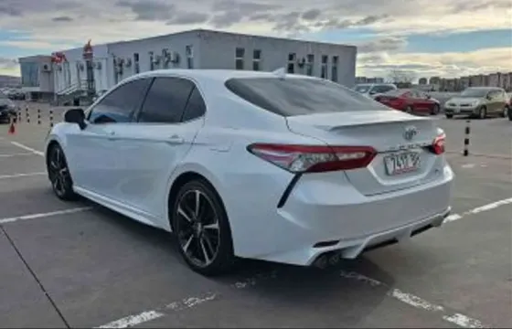 Toyota Camry 2019 Tbilisi