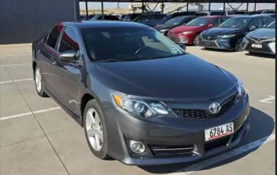 Toyota Camry 2014 Tbilisi