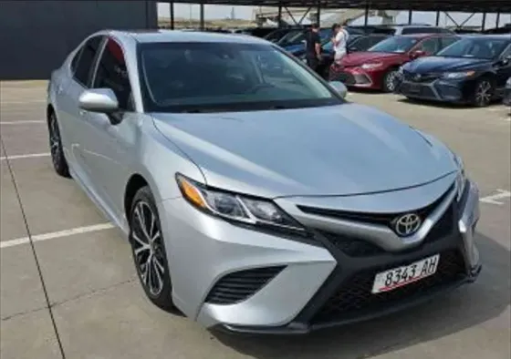 Toyota Camry 2020 Тбилиси