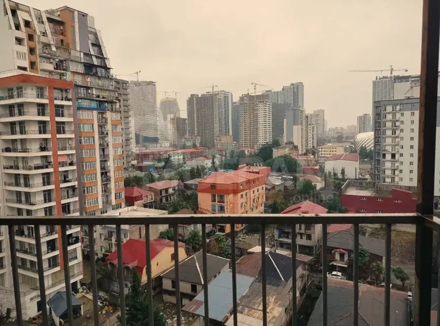 იყიდება 3 ოთახიანი ბინას 68მ² 9/16 სართ ბათუმი - photo 1